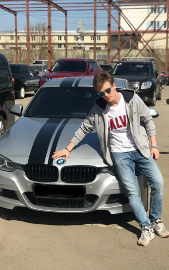Клиент с подобранным BMW 320i xDrive